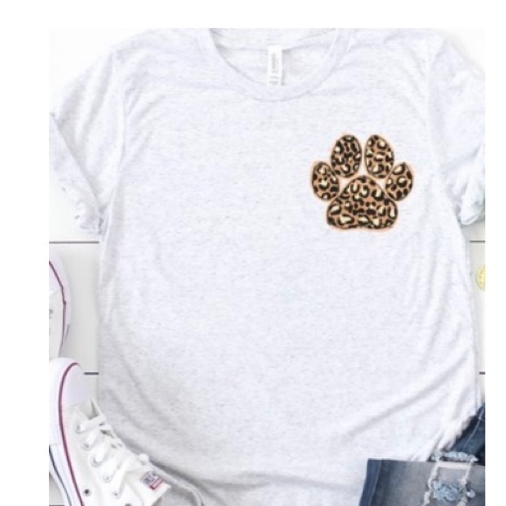 LEOPARD PAW PRINT T-SHIRT